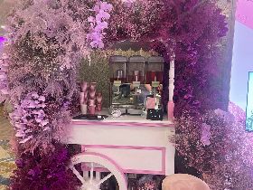 Hoek Flower cart